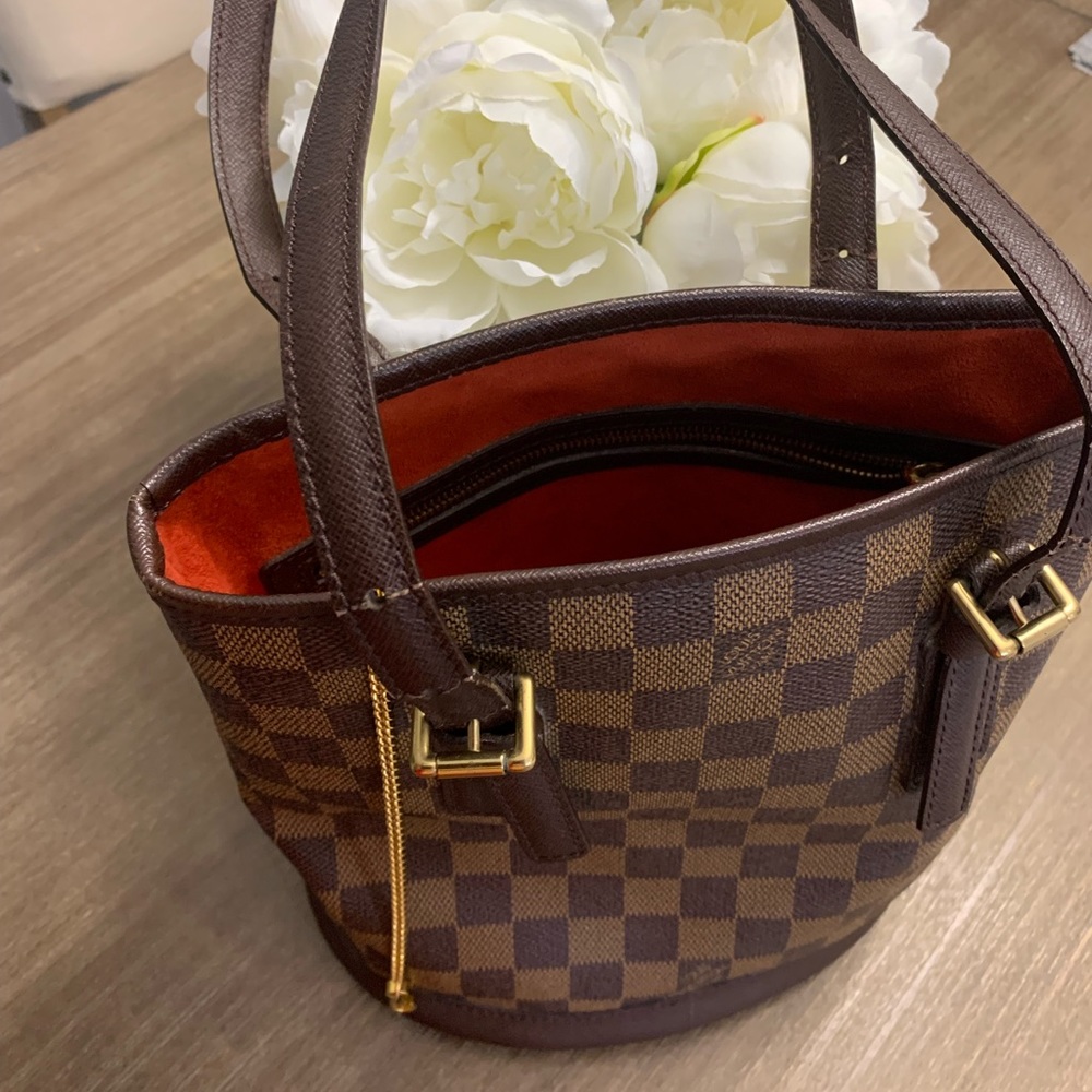 Authentic Louis Vuitton Damier Ebene Marais PM - Picture 14 of 16